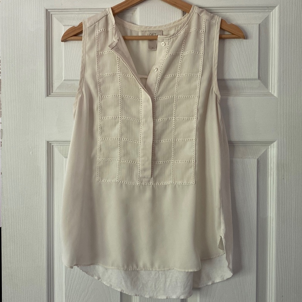 Ann Taylor LOFT - white sleeveless blouse - size small petite